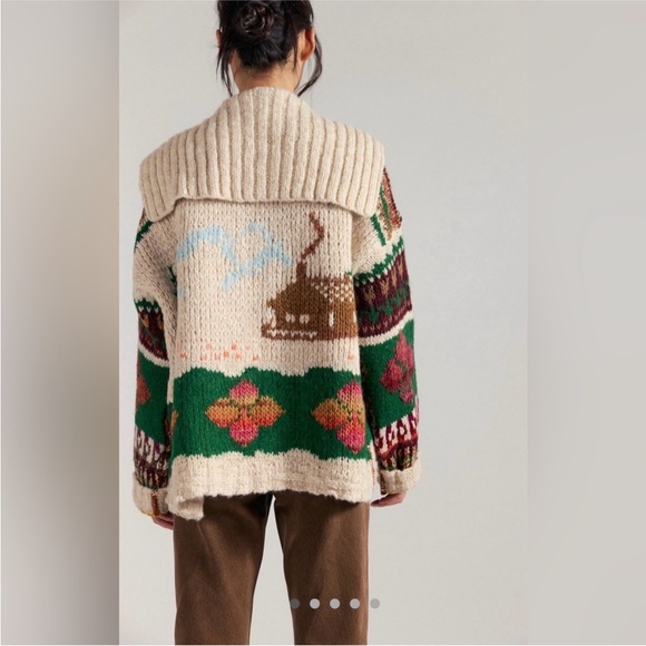 Sweaters - Iso!! Free people sweater small,Farm Rio dresses,driftwood jeans